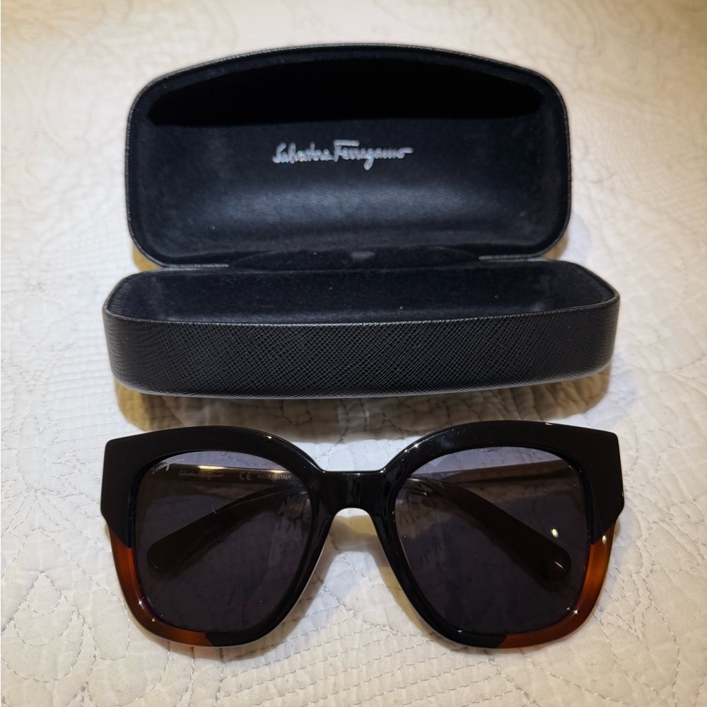 Ferragamo Sunglasses - Case & Cloth Included